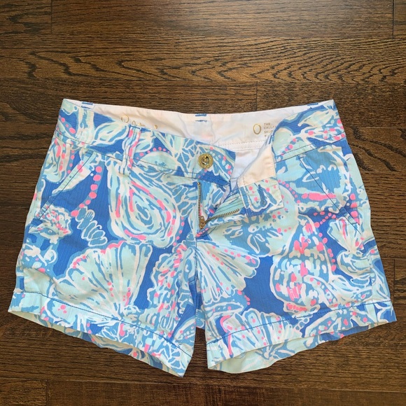 LILY PULITZER SHORTS - Picture 1 of 7